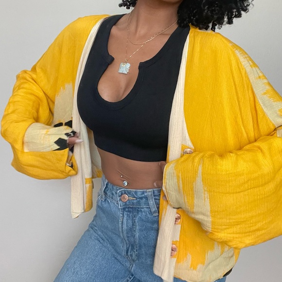 Vintage Yellow & Crème Cardigan - Picture 5 of 12